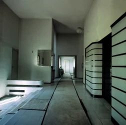 Hall d